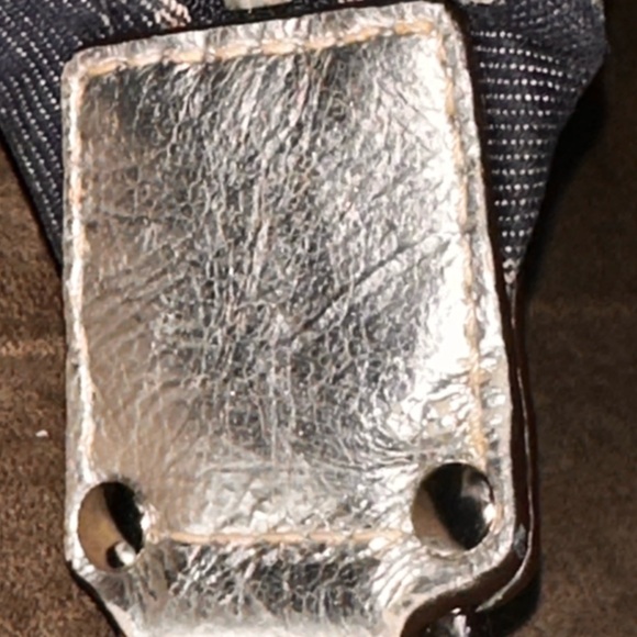 EC - COACH CARLY SIGNATURE STRIPE HOBO NAVY BLUE & GRAY SHOULDER BAG. - Picture 8 of 15